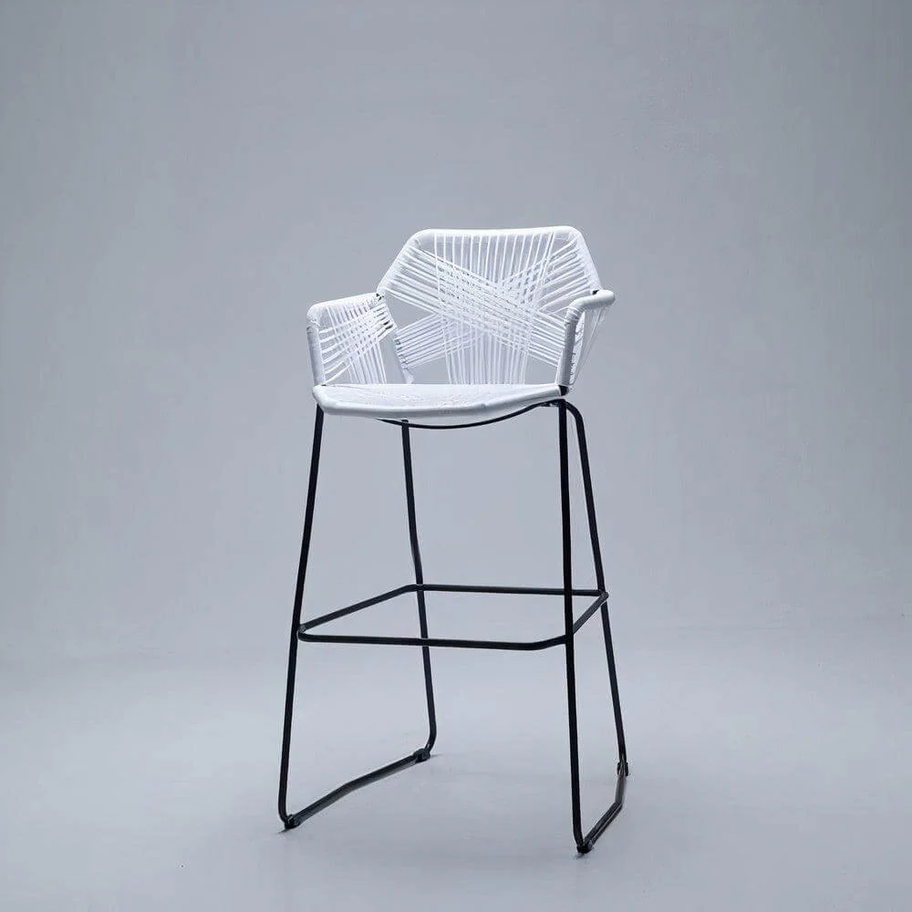 AMANDA BARSTOOL - Image 10