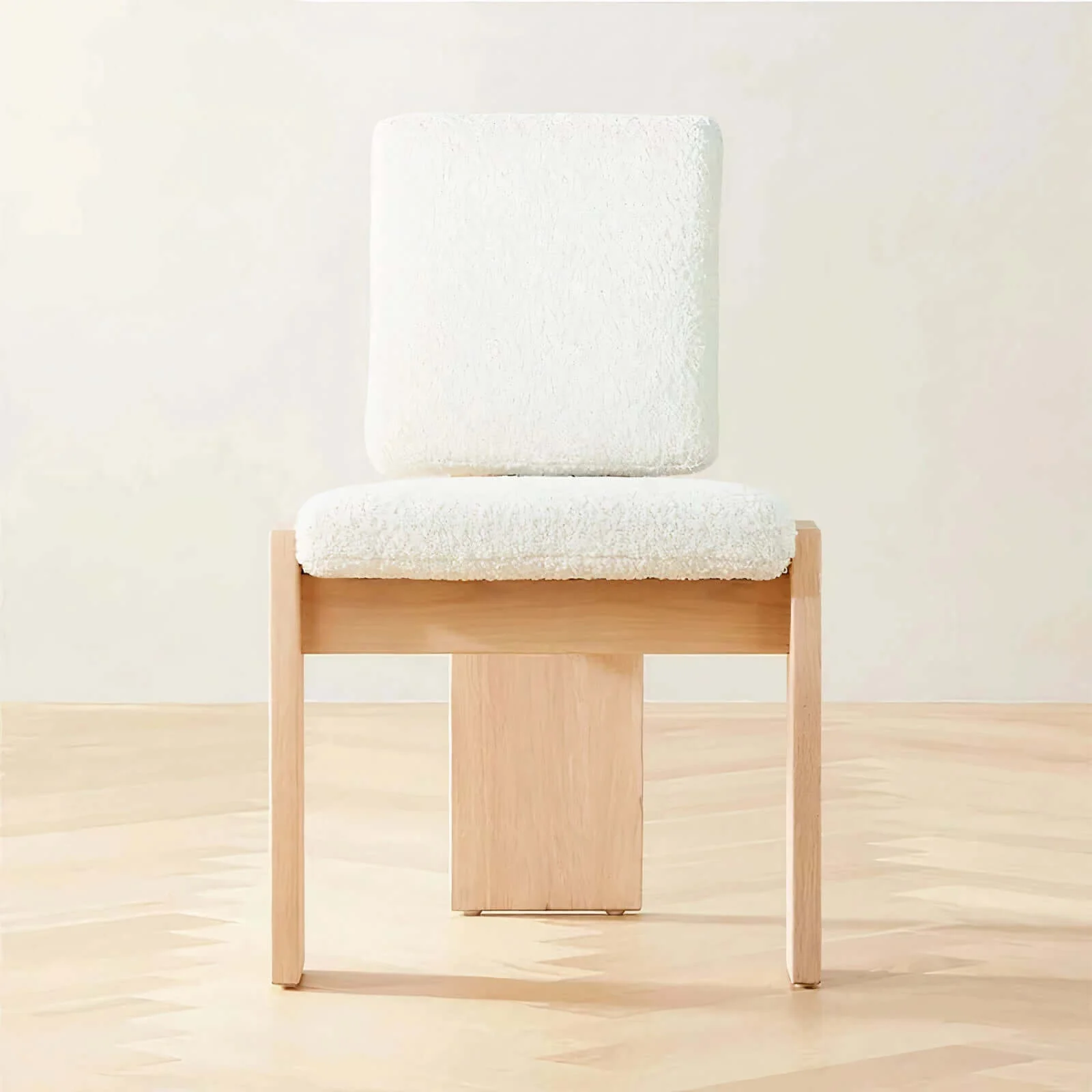 APOLLINE DINING CHAIR