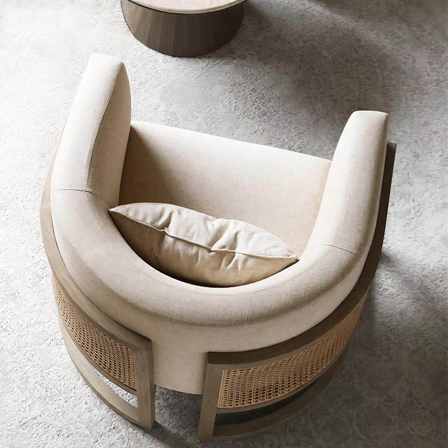 APRIL ARMCHAIR - Image 2