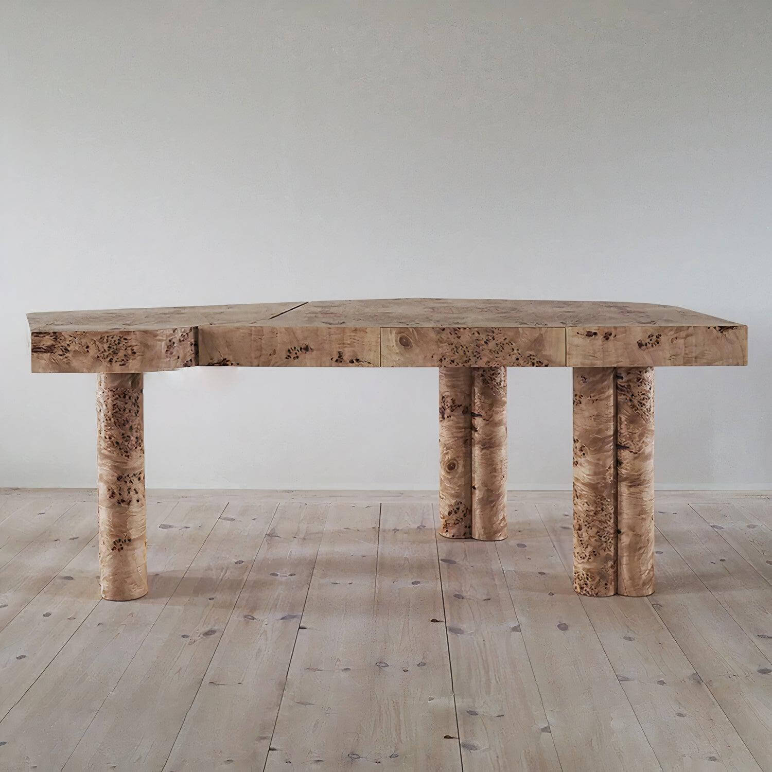 GIULIANA DINING TABLE - Image 3