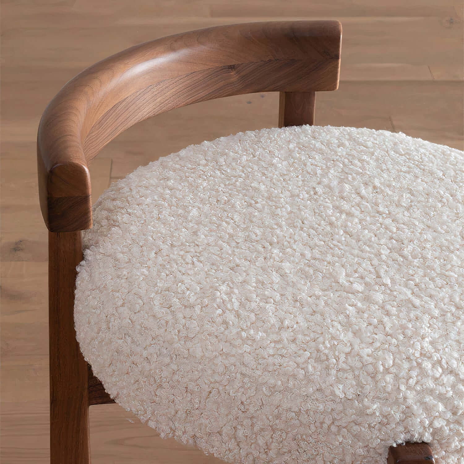 MAISY BARSTOOL - Image 2