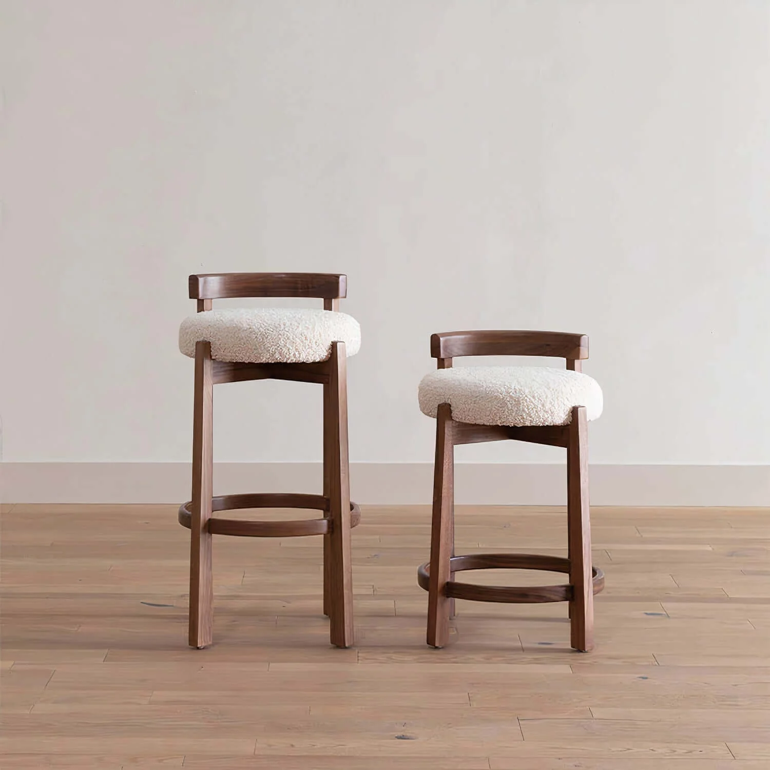 MAISY BARSTOOL - Image 3