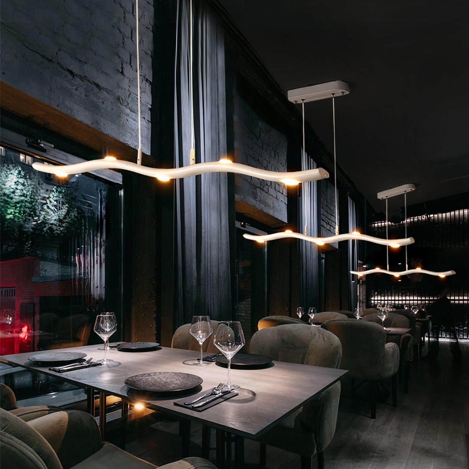MARLOWE CHANDELIER - Image 4