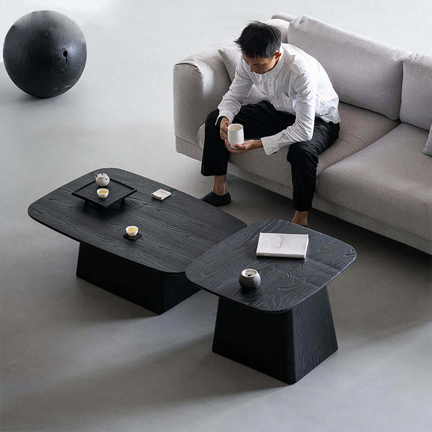 MICHELLE TABLE - Image 2