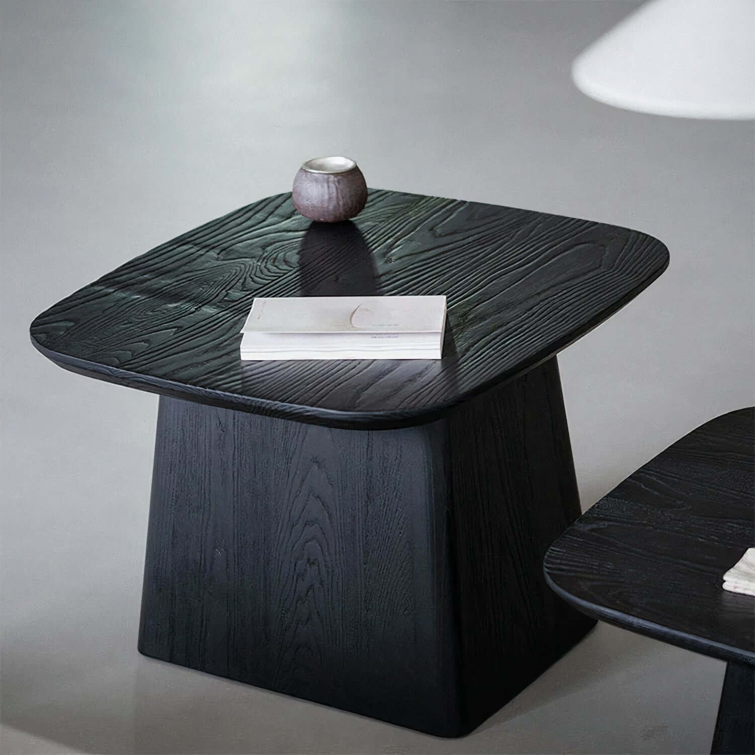 MICHELLE TABLE - Image 4