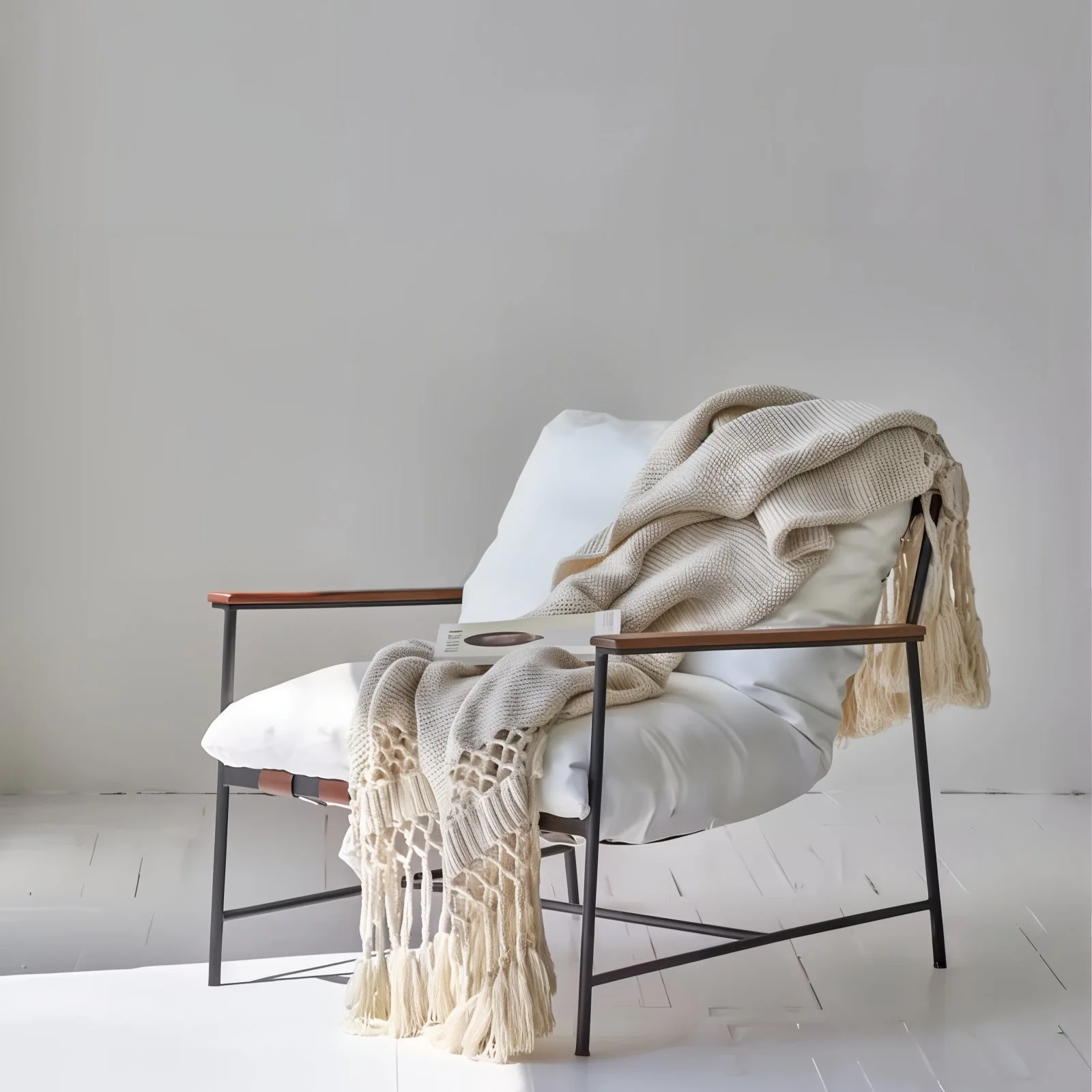 SIGRID CHAIR - Image 2