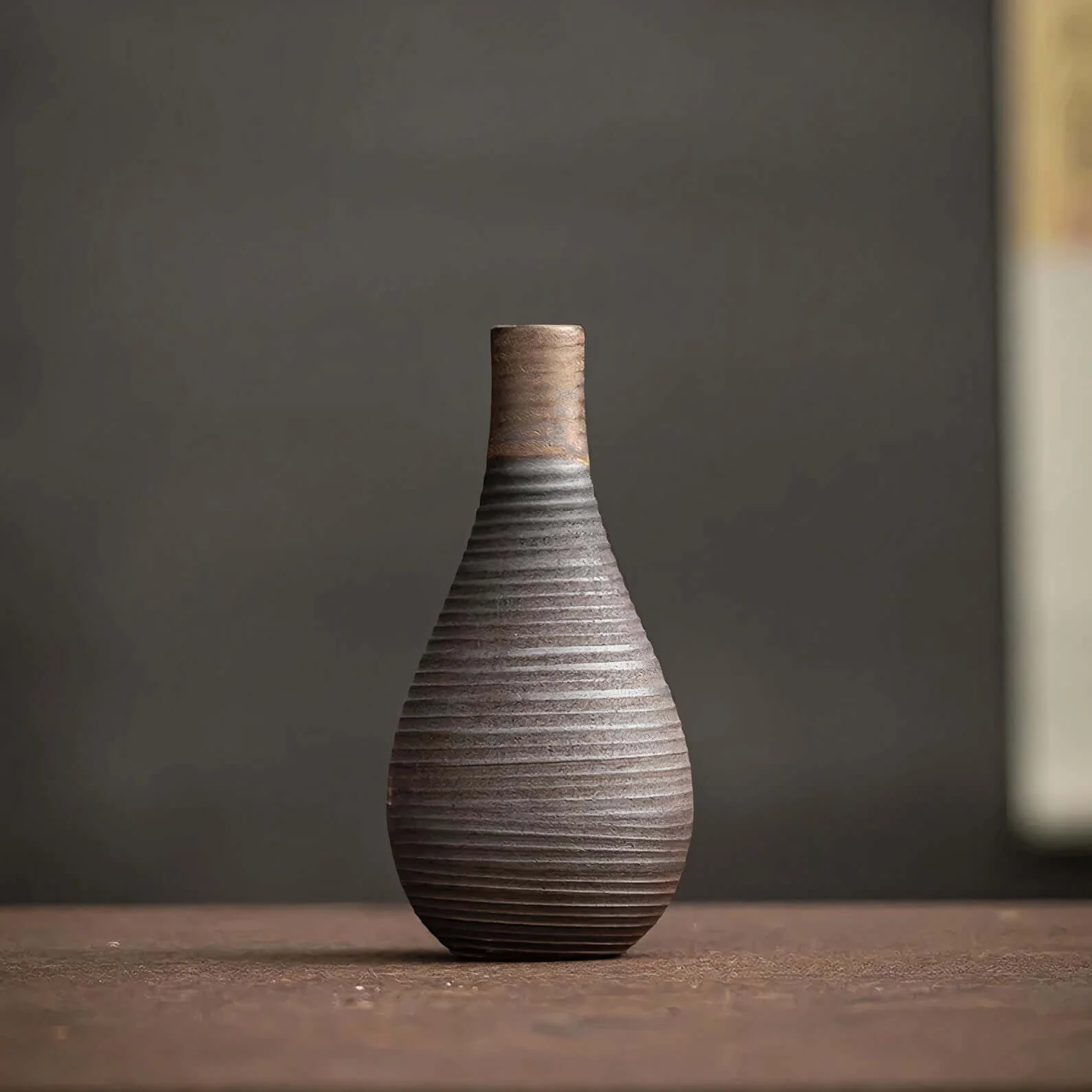 WRENLEY VASES - Image 4