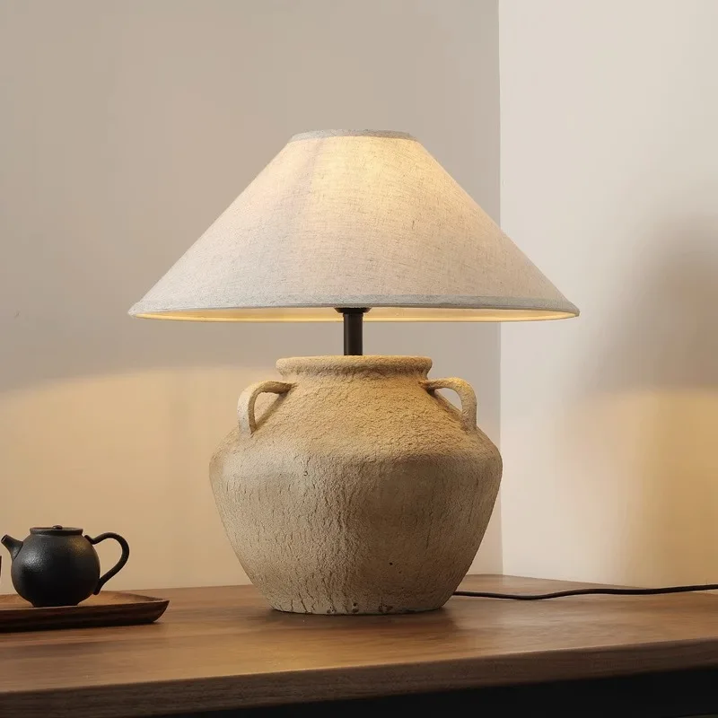 YUMI TABLE LAMP